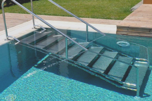 Как избежать коррозии металлических деталей в бассейне?